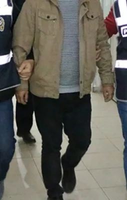 FETÖ'cü 4 kaymakam tutuklandı