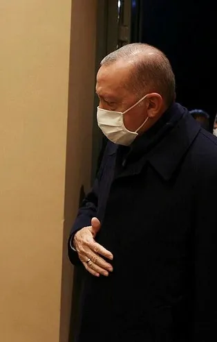 Şehit Eren Bülbül'ü anlatan filmi Başkan Erdoğan ile birlikte izleyen Ayşe Bülbül: ‘Ayağı öpülecek bir annesin’ dedi
