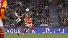Galatasaray kırmızı kart bekledi! Aleksey Batrakova yapılan faulde VARdan kritik karar