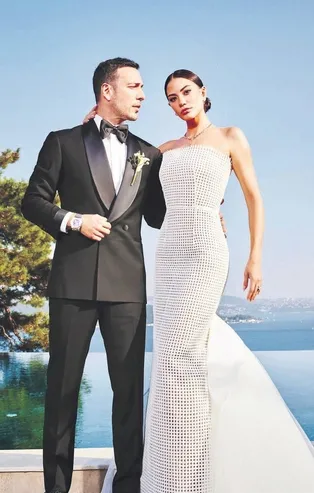 Demet Özdemir ile Oğuzhan Koç’un 3 milyon TL'ye yeniledikleri evleri sosyal medyada gündem oldu