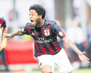 Lucescu Adriano ile geliyor