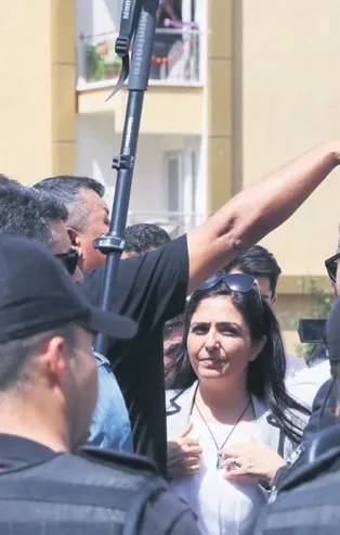 İçişleri Bakanlığı'ndan 3 büyükşehire kayyum kararı