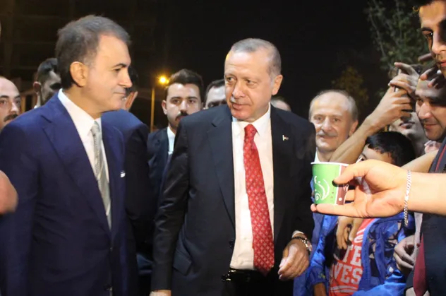 Başkan Erdoğan, piknik yapan vatandaşlarla sohbet etti