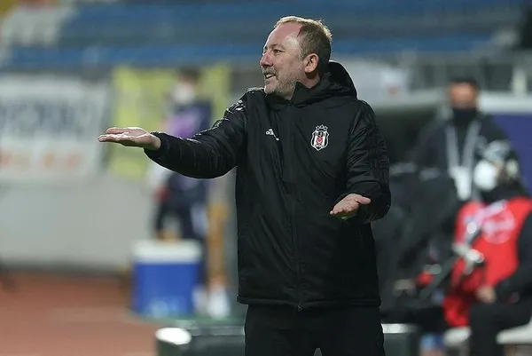 besiktas-teknik-direktorusergen-yalcindan-aboubakar-yorumu-insallah-sakatlik-olmadan-maci-bitirir-1618934624092.jpeg