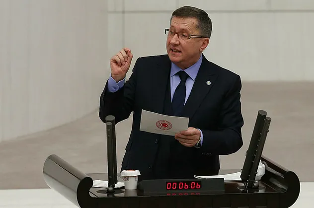 Son dakika: İYİ Partili Lütfü Türkkan'dan PKK sevici Melis Alphan'a açık destek!