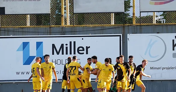 Boğalar'dan 3 gollü galibiyet! İstanbulspor - Çorum FK: 3-1 | MAÇ SONUCU