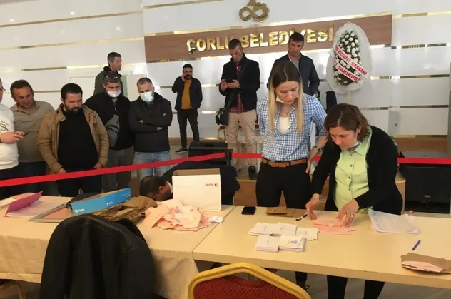 CHP’li Çorlu Belediyesi'nde grev kapıda