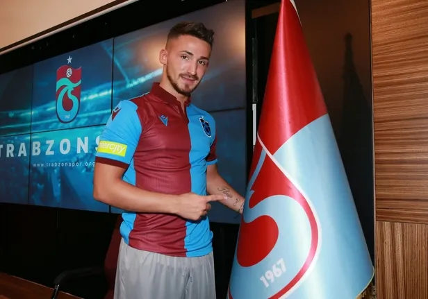 Son dakika: Trabzonspor Donis Avdijaj ve Ahmet Baha Bilgin'i KAP'a bildirdi-1