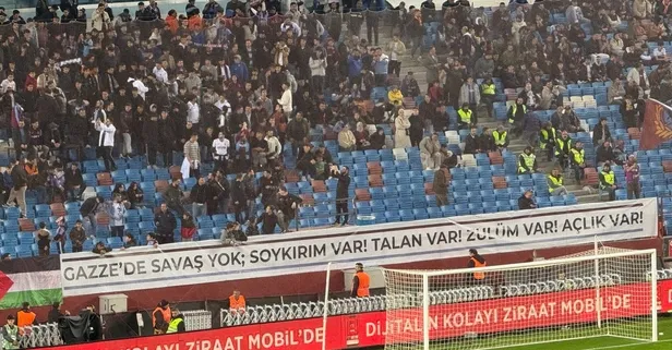 Trabzonspor tribünlerinden Filistin'e destek! "Savaş yok soykırım var"
