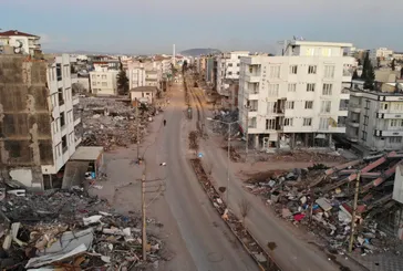 Adıyaman’da deprem felaketinin büyüklüğünü gözler önüne seren manzara! Şehrin havadan görüntüsü şoke etti