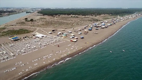 yazlik-kiralari-tavan-yapti-250-bin-euroya-bir-ay-bodrum-marmaris-fethiye-alacati-cesmede-yazlik-kiralari-ne-k-1649920191966.jpg Yazlık kiraları tavan yaptı! 250 bin euroya bir ay... Bodrum, Marmaris, Fethiye, Alaçatı, Çeşme'de yazlık kiraları ne kadar?-5
