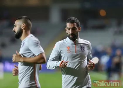 Galatasaray-Başakşehir maçında Fatih Terim’in elini öpmüştü! Arda Turan ilk kez konuştu...
