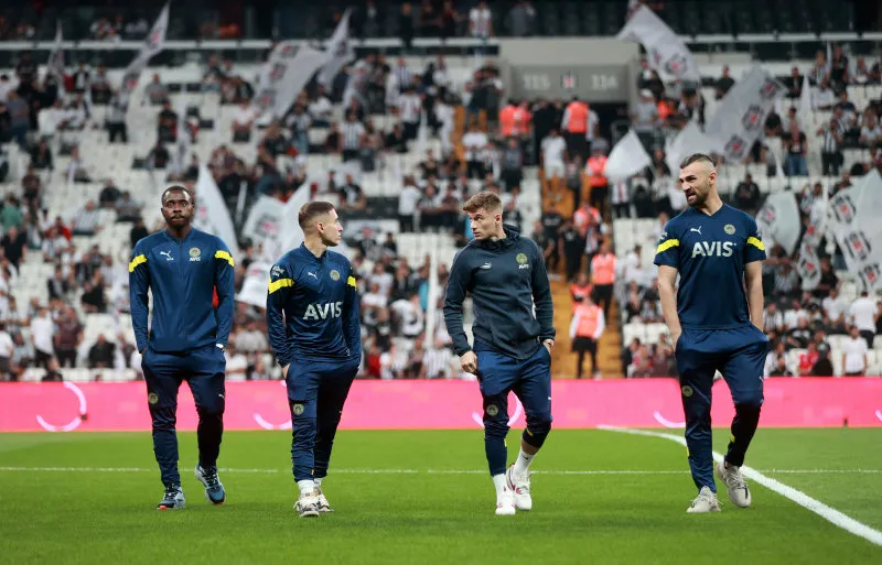 Fenerbahçe haberleri | Alioski İstanbul'da kalacak! Sürpriz transfer - 1