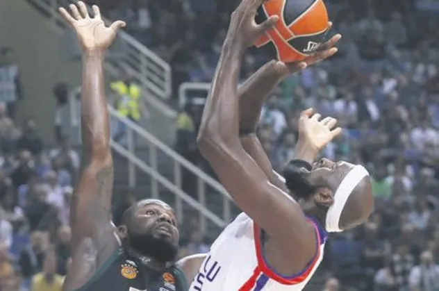 Anadolu Efes’in nefesi yetmedi