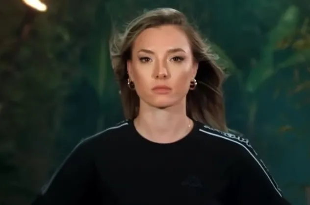 Survivor 2022 All Star yarışmacısı Sude Burcu kaç yaşında, aslen nereli, sevgilisi kim? Sude Burcu kimdir?