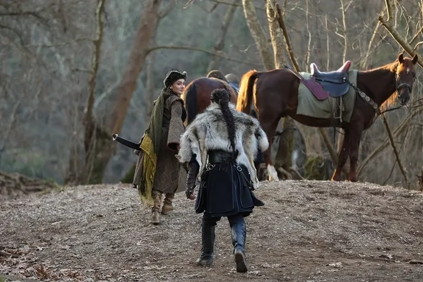 uyanis-buyuk-selcuklu-zubeyde-hatun-kimdir-tarihte-var-mi-sezin-akbasogullari-kimdir-kac-yasinda-nereli-1610394013636.jpg Uyanış Büyük Selçuklu Zübeyde Hatun kimdir, tarihte var mı? Sezin Akbaşoğulları kimdir, kaç yaşında, nereli?-6