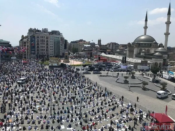 27 yıllık hayal gerçek oldu! Taksim Camii ibadete açıldı! Vatandaş Taksim Meydanı'nı doldurdu - 13