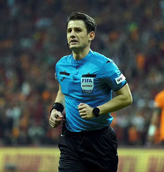 Ankaragücü Başkanı Faruk Koca Halil Umut Meler'e yumruk attı! Peki lig nasıl devam edecek? TFF Başkanı Mehmet Büyükekşi açıkladı-6