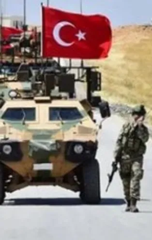 Köşeye sıkışan YPG Türkmen köylerini esir aldı!