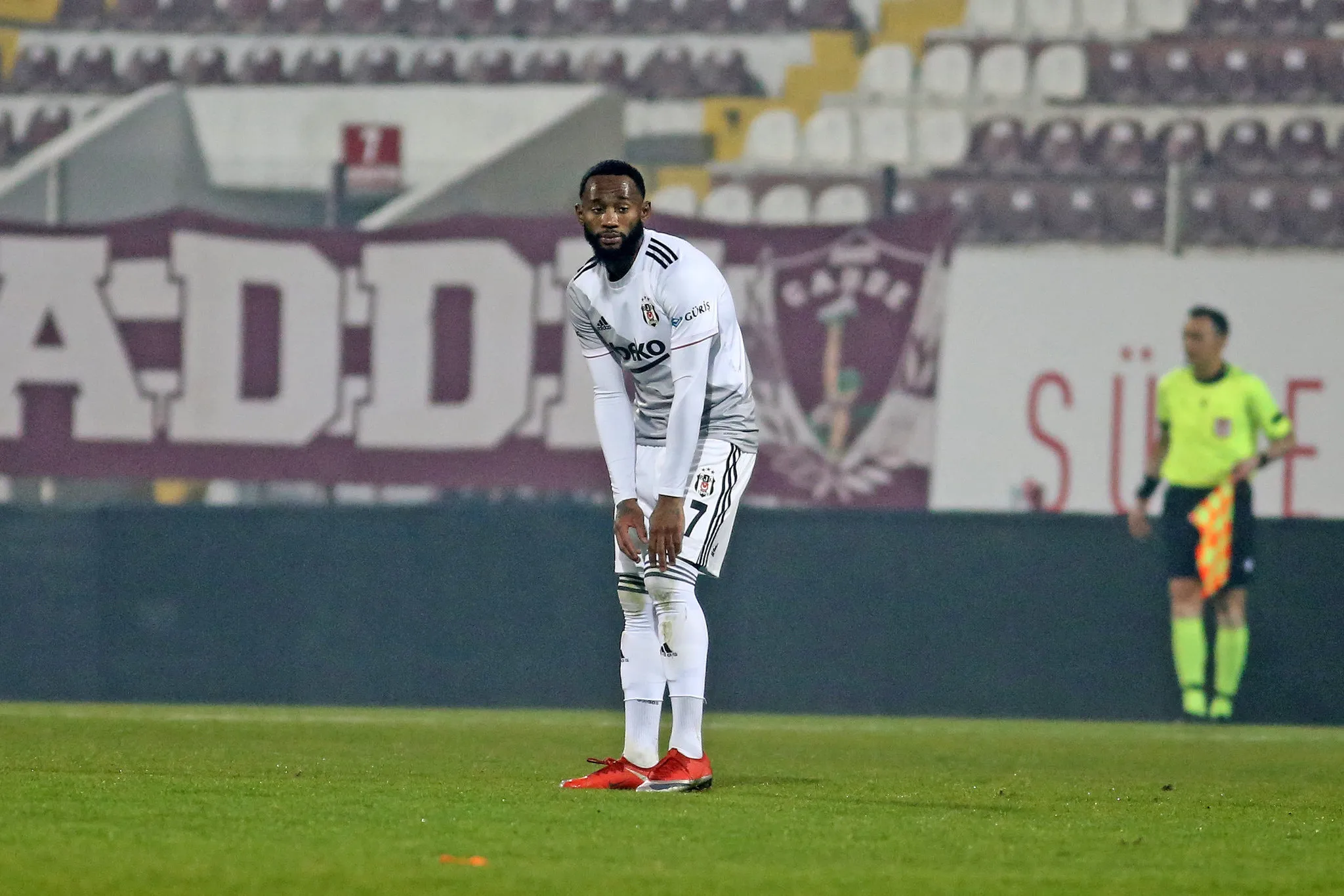 Galatasaray'dan şaşırtan transfer! Zaha'nın yerine eski Beşiktaşlı - 9