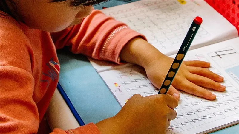 milyonlarca-ogrenciye-duyuruldu-123456789101112-siniflari-ilgilendiriyor-meb-2024-2025-doneminde-1716902033739.jpg 1,2,3,4,5,6,7,8,9,10,11,12. sınıfları ilgilendiriyor! Milyonlarca öğrenciye duyuruldu! MEB 2024-2025 döneminde...-2