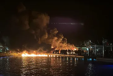 Bodrum’da 150 milyon dolarlık yangın: Ozan Şer’in yatı kül oldu