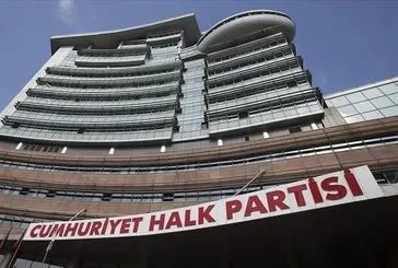 CHP’de mutlak butlan davasında kritik gelişme: Parti tüzel kişiliği temyiz başvurusunu geri çekti, gözler Özel’de