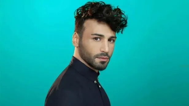 Şarkıcı Emre Kaya’dan hayranına çifte dava: 2 yıla kadar hapsi isteniyor-3