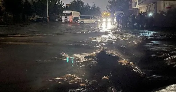 Batman’da yağış sonrası sel: Peş peşe acı haberler geldi