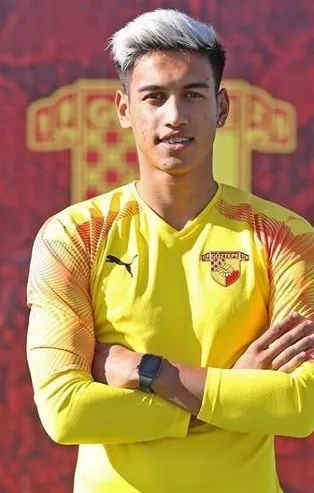 Formasını kaptırmadı!