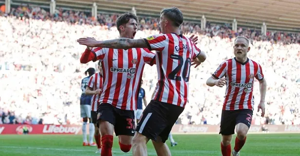 Galatasaray'dan sürpriz transfer! Sunderland'in yıldızına 7 milyon sterlinlik teklif