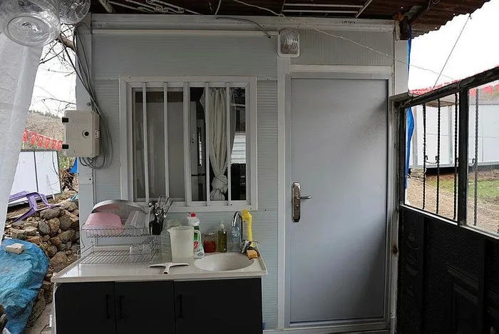 Kahramanmaraş Valiliği açıkladı: Şehit Müslüm Özdemir'in ailesi çadırda yaşadığı iddiaları gerçeği yansıtmıyor!-3