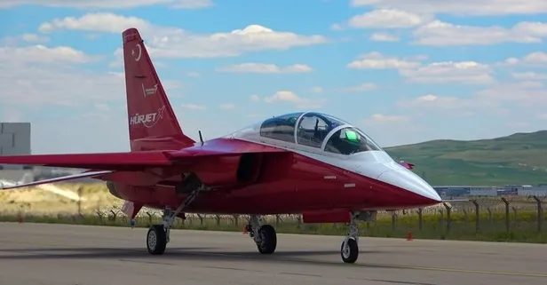 İspanya'ya 30 adet HÜRJET! Savunma Sanayii Başkanı Haluk Görgün sözleşmeyi duyurdu