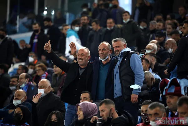 Lider Trabzon'a taraftarından tam destek! Trabzonspor - Gaziantep FK maçından renkli görüntüler... - 18