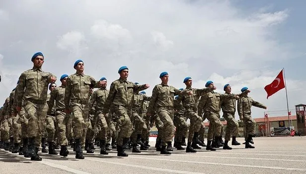 Yeni askerlik sisteminde personel avantajları neler? Askerliğini 6 ay uzatanın ne avantajları var? İşte yeni askerlik sisteminde personel avantajları | Video
