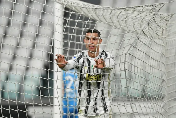Juventus'tan son dakika Cristiano Ronaldo açıklaması! Ayrılıyor mu?-2