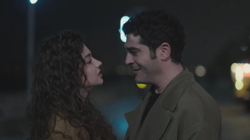 bir-gece-masali-29-bolum-nefes-kesti-mahir-ve-canfeza-tehlikede-1744793857331.jpg Kaynak: atv