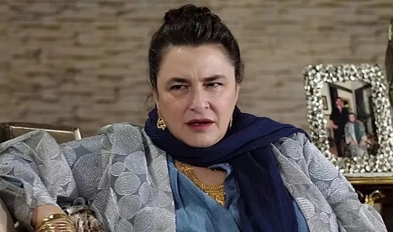 hudutsuz-sevda-dizisinde-vedalar-pes-pese-2-isim-icin-ayrilik-fisegi-ateslendi-final-gibi-karar-1712486691275.jpeg Final gibi karar... Hudutsuz Sevda dizisinde veda konvoyu; 2 isim için ayrılık fişeği ateşlendi!-5
