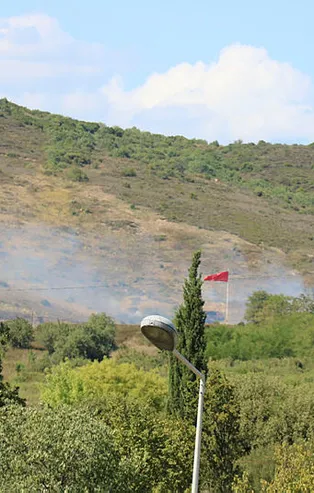 Tuzla Piyade Okulu'nda korkutan yangın