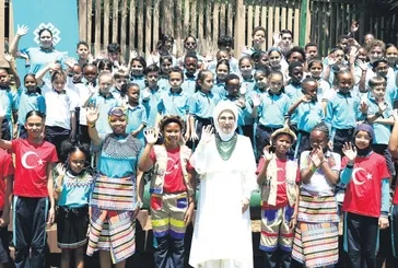 Afrika’da sıcak karşılama