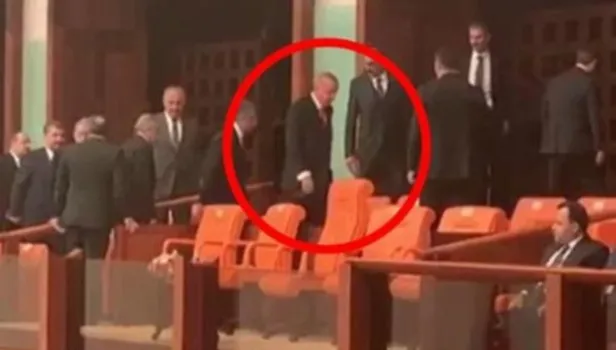 Başkan Erdoğan Meclis'i böyle terk etti