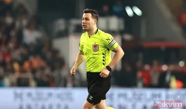 Maçın Hakemi Cihan Aydın Kimdir? 30 Ağustos 1992 Bursa Doğumlu Cihan Aydın, 2024-2025 Sezonunda Süper Lig'de 20 Ve 1. Lig'de 1 Olmak Üzere 21 Karşılaşmayı...