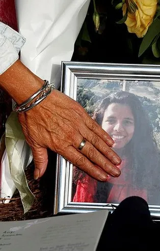 Yeni Zelanda'daki terör saldırısından gasilhaneye sığınarak kurtuldu