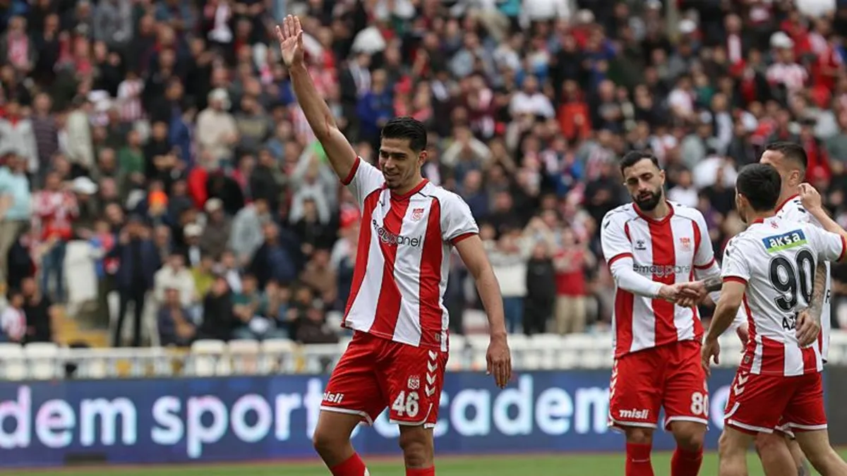 Okan Buruk'tan göz hapsi!