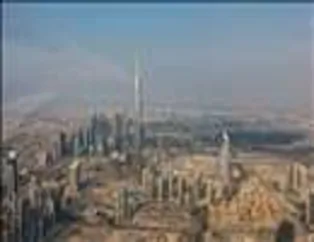 Dubai'ye bir de helikopterden bakın