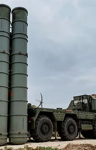 Rusya hava tatbikatında S-400'leri ateşledi