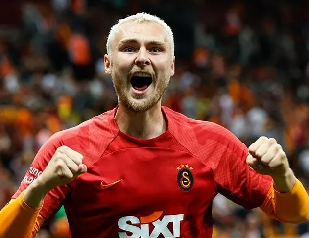 Aslan’da flaş ayrılık