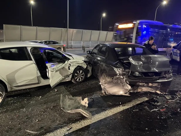 Haliç Köprüsü'ndeki zincirleme trafik kazası: 4 kişi yaralandı-2