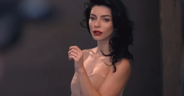 Merve Boluğur resmen eridi!