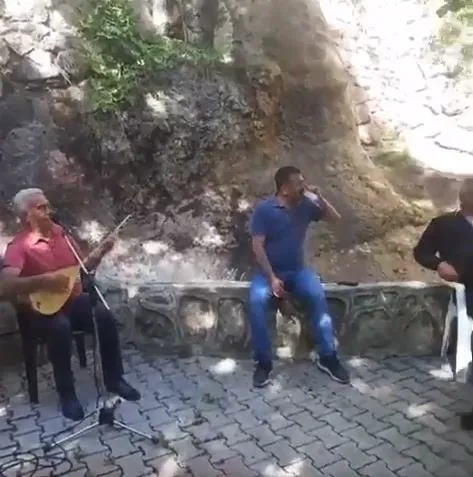 CHP'li Veli Ağbaba'dan tam kapanma günlerinde içkili alem-3
